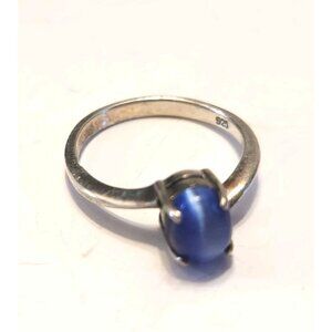 Blue Cats Eye Sterling 925 Silver Ring Size 8 Solitaire